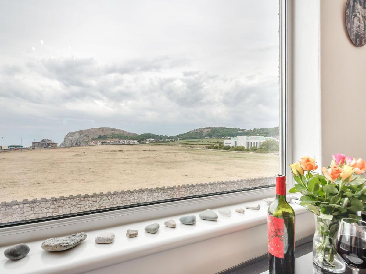 Little Orme View Apartamento Llandudno Exterior foto